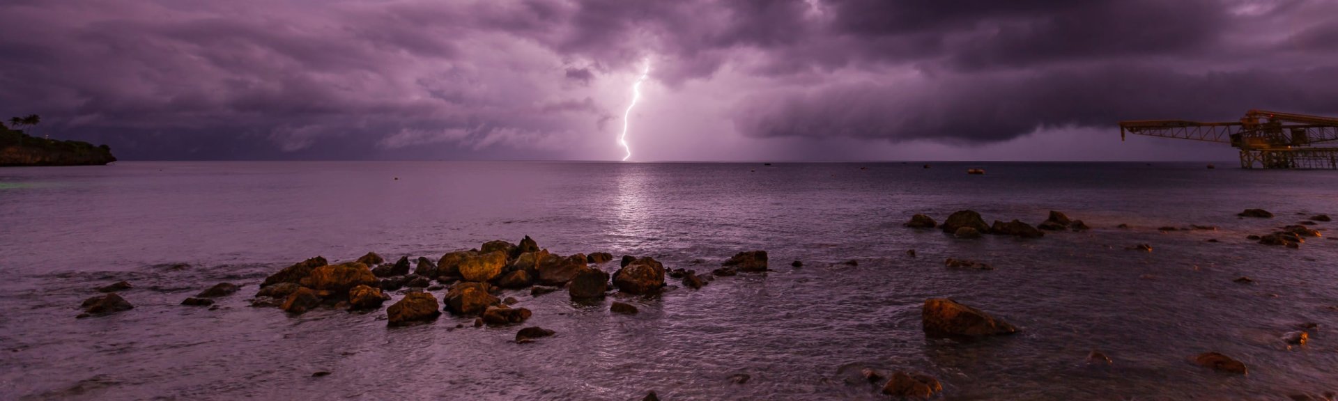 Lightning over Flying Fish Cove. Photo: [Wondrous World Images](https://www.wondrousworldimages.com.au)