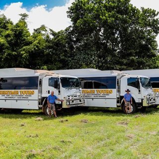 Heritage 4WD Safari buses. Photo: Gordon Greaves