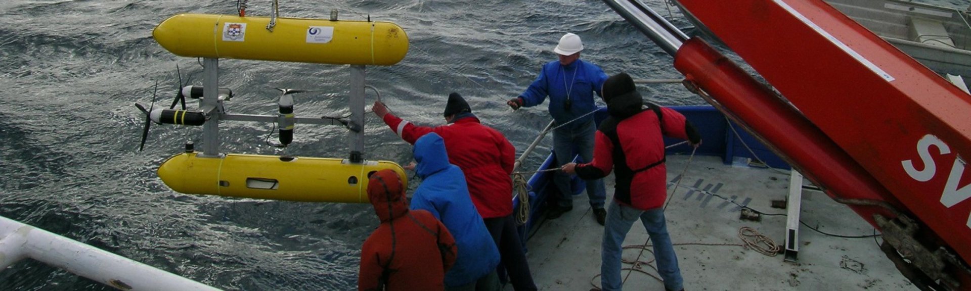 The launch of an autonomous underwater vehicle in Flinders Marine Park as part of the NESP